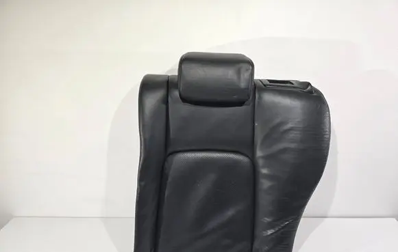 Lexus CT 200H Rear seat 