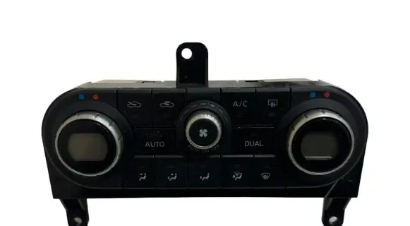 Nissan Qashqai Climate control unit 27500JD45C C8505