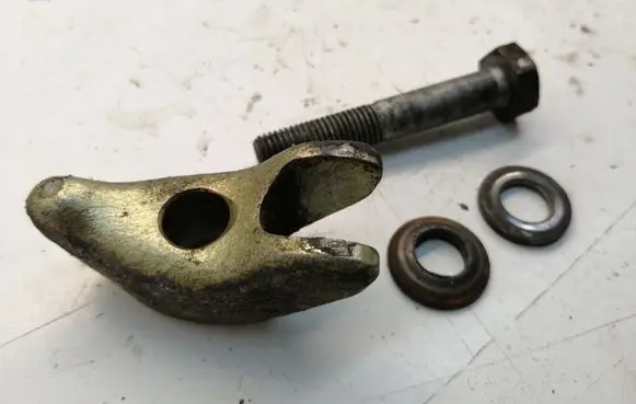 Renault Master II Fuel Injector clamp holder