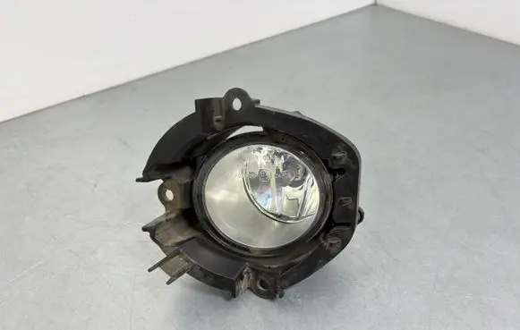 Toyota RAV 4 (XA30) Front fog light 89210657