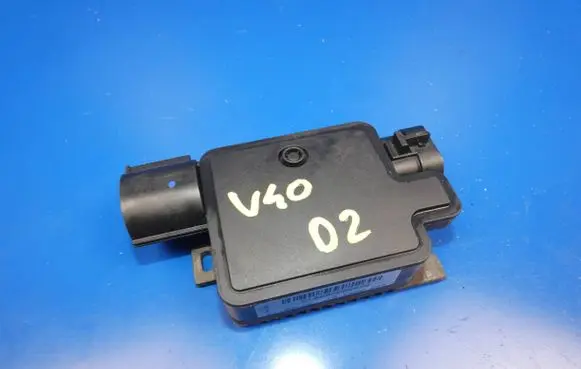 Volvo V40 Coolant fan relay 940009301 560003468813 600034688