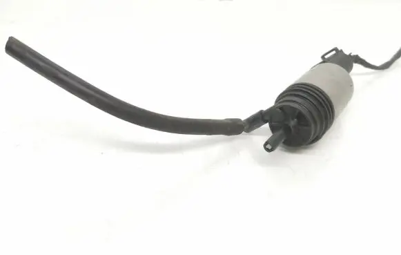 BMW 5 E60 E61 Windscreen/windshield washer pump 6934159 235576 67126934159