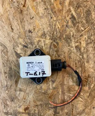 Audi A4 S4 B8 8K ESP acceleration yaw rate sensor 8R0907637B 0265005853