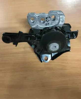 Toyota Yaris XP210 Engine mount vacuum valve 
