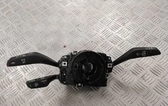 Audi Q3 F3 Wiper turn signal indicator stalk/switch 5Q1953549F