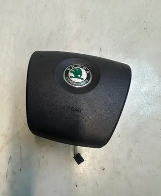 Skoda Octavia Mk2 (1Z) Steering wheel airbag 1Z0880201AA