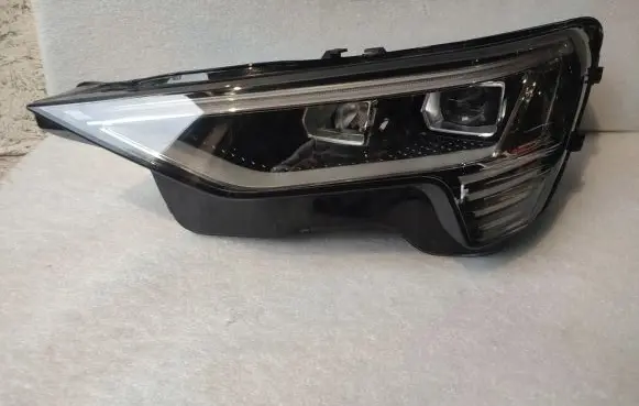 Audi e-tron Headlight/headlamp