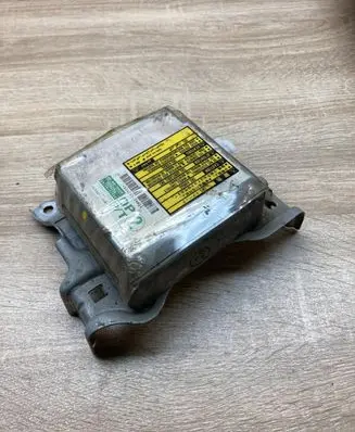 Toyota Prius (XW10) Airbag control unit/module 8917047050 1523004205