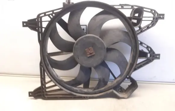 Renault Kangoo I Electric radiator cooling fan 8200319942 5020462