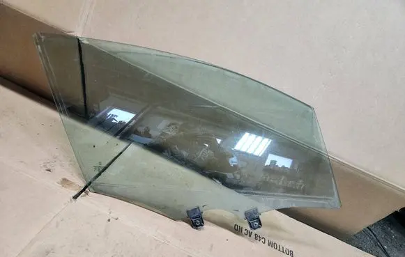 Peugeot 508 Front door window glass four-door DOT57AS2M1402 E000186 43R00055