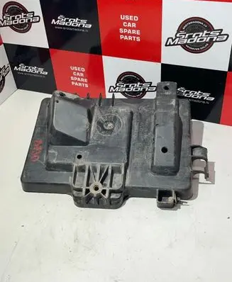 Opel Zafira A Battery tray 24449812