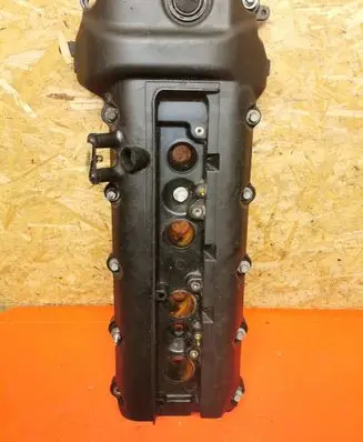 Land Rover Range Rover Sport L320 Rocker cam cover 2W936P037JB
