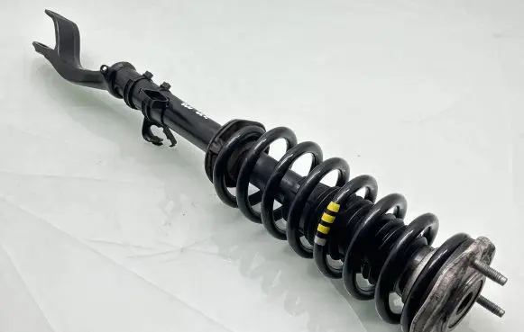 Mercedes-Benz GLC X253 C253 Front shock absorber with coil spring A2533203066 F4BE3J662WW3