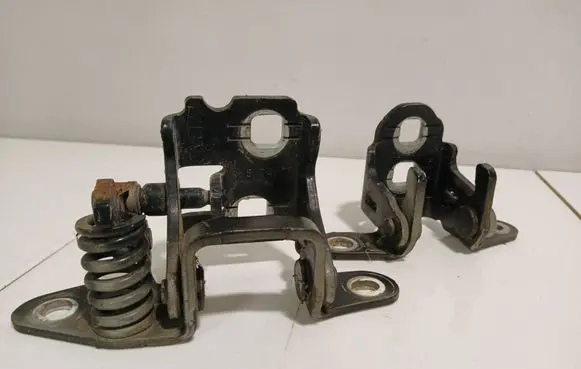 Jeep Patriot Rear door hinge set 713AEL