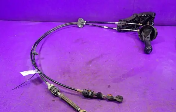 Ford Fusion Gear shifter/selector 6N1R7C453MA