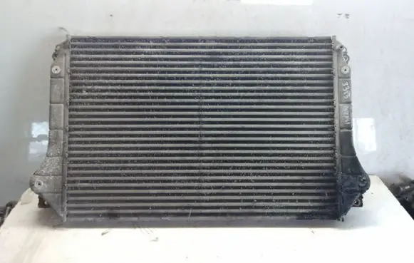 Toyota Avensis T250 Intercooler radiator JD1271002220