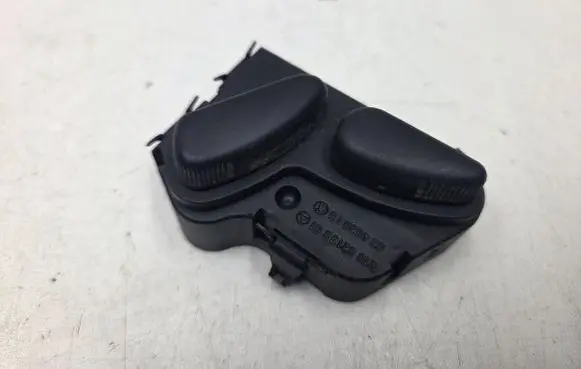 Mercedes-Benz E W211 Seat control switch A2108213851 2108213851