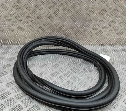 Seat Tarraco Rubber seal rear door 5FJ867913