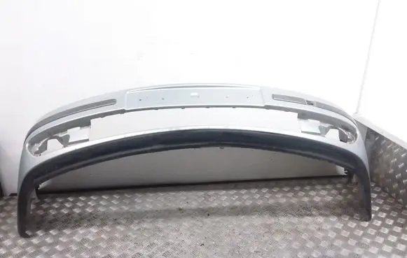 Renault Laguna II Front bumper 8200008270