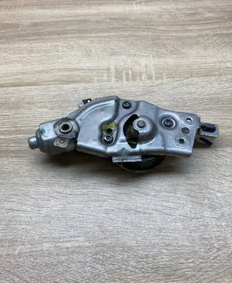 Honda Civic Front door window regulator motor 511250