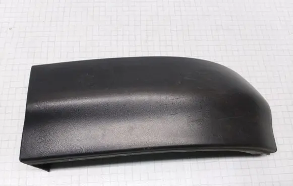 Opel Zafira A Rear/tail light trim molding 090597596RH 0090495