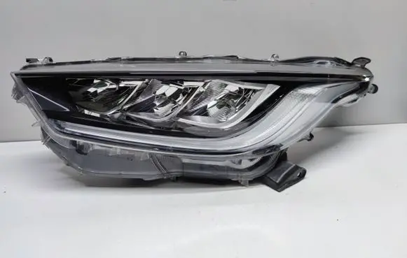 Toyota Yaris XP210 Headlight/headlamp EUK08