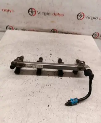 Fuel injectors set