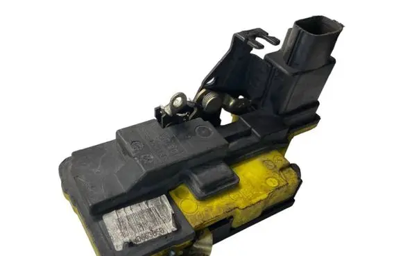 Volvo S80 Front door lock