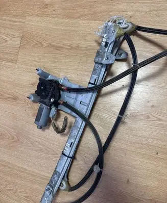 Citroen Xsara Picasso Front door window regulator with motor 0130821900