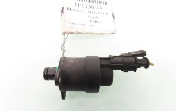 Renault Megane II Fuel pressure regulator 
