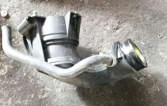 Mercedes-Benz CLK A209 C209 Air intake hose/pipe A2098840322