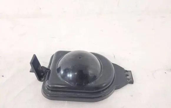 BMW 5 E60 E61 Headlight/headlamp dust cover 16517900