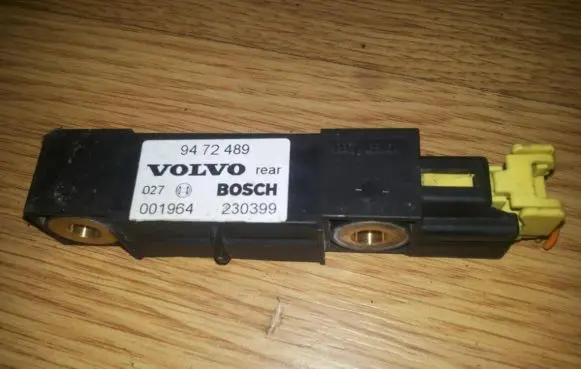 Volvo S80 Airbag deployment crash/impact sensor 9472489 240399