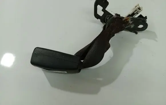 Mazda 6 Front seatbelt buckle 