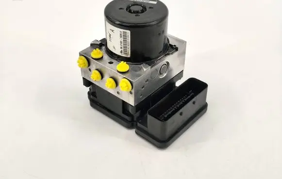 Suzuki Grand Vitara II ABS Pump 06210210294 06210953293 06261932031