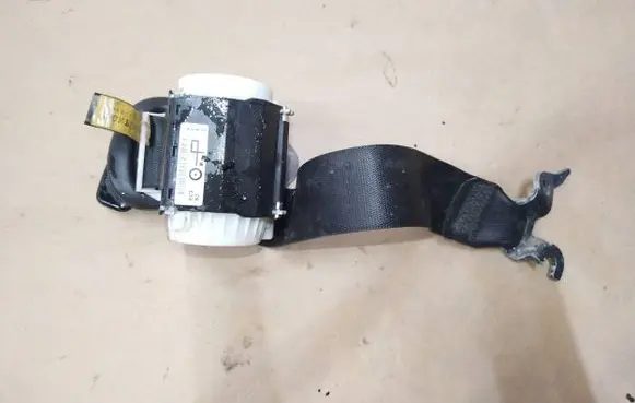 BMW Z4 E89 Front seatbelt 34064703