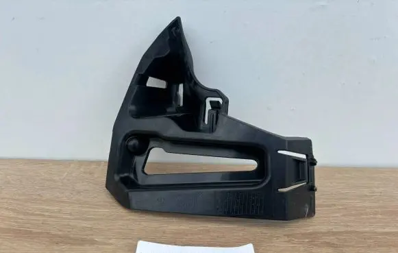 BMW 6 G32 Gran Turismo Front bumper mounting bracket 51117415597