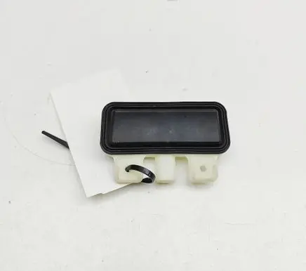 BMW i3 Tailgate/boot open switch button 7315602