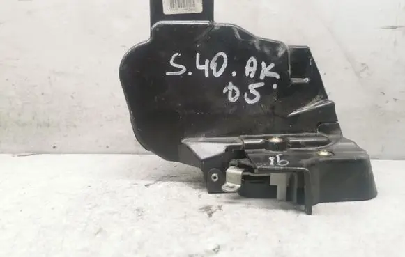 Volvo S40 Rear door lock 30699796