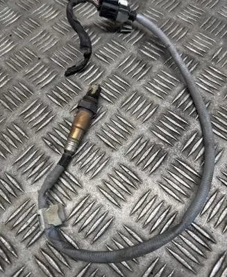 Mercedes-Benz A W176 Lambda probe sensor 0075421618