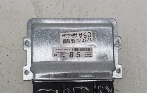 Nissan Juke II F16 Engine control unit/module 237A00157R 17502805A