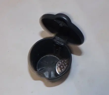 Ashtray (front)