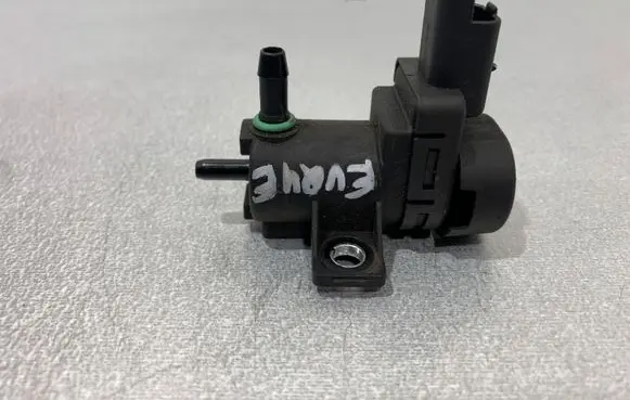 Land Rover Range Rover Evoque L538 Vacuum valve 9665456180
