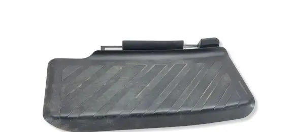 Volkswagen PASSAT B8 Foot rest pad/dead pedal 5Q1864777C