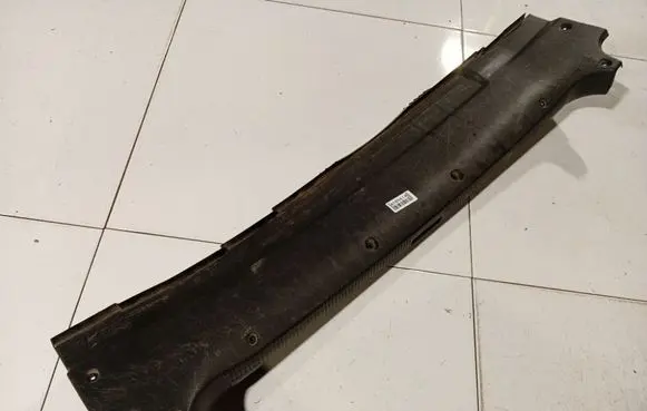 Audi A4 S4 B5 8D Other trunk/boot trim element 8D5863485B