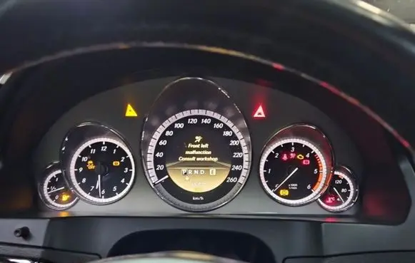 Mercedes-Benz E A207 Speedometer (instrument cluster) A2129004113 IMPRK1444899
