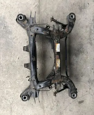 BMW X5 E70 Rear subframe 678304101 21487936