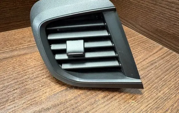 Toyota Proace Dashboard side air vent grill/cover trim 9808364377 9808364177