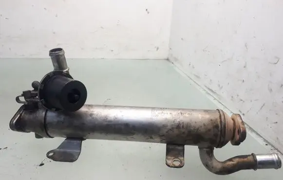 Skoda Yeti (5L) EGR valve cooler 03L131512B