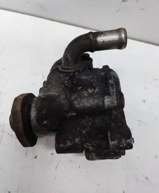 Volkswagen Golf IV Power steering pump